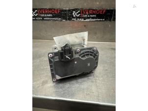 Gebruikte Gasklephuis Dacia Lodgy (JS) 1.2 TCE 16V Prijs € 30,00 Margeregeling aangeboden door Verhoef Cars & Parts