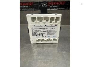 Gebruikte Module Centrale Deurvergrendeling Mercedes GLC (X253) 2.0 350 e 16V 4-Matic Prijs € 35,00 Margeregeling aangeboden door Verhoef Cars & Parts