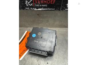 Gebruikte Module PDC Kia Proceed (CD) 1.6 T-GDI 16V DCT Prijs € 100,00 Margeregeling aangeboden door Verhoef Cars & Parts