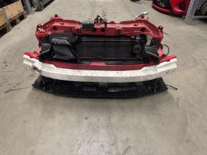 Gebruikte Frontpaneel Toyota Yaris III (P13) 1.0 12V VVT-i Prijs € 500,00 Margeregeling aangeboden door Verhoef Cars & Parts