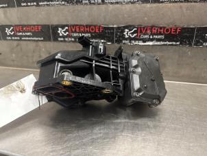 Gebruikte Gasklephuis Opel Vivaro 1.6 CDTI 95 Euro 6 Prijs € 108,90 Inclusief btw aangeboden door Verhoef Cars & Parts