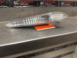 Gebruikte Knipperlicht links Citroen DS5 (KD/KF) 2.0 165 HYbrid4 16V Prijs € 70,00 Margeregeling aangeboden door Verhoef Cars & Parts