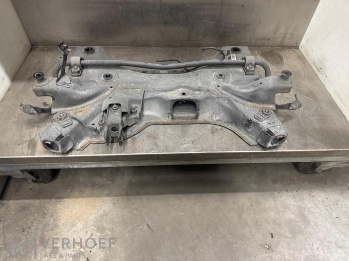 Gebruikte Subframe Toyota Pro-Ace Prijs € 211,75 Inclusief btw aangeboden door Verhoef Cars & Parts