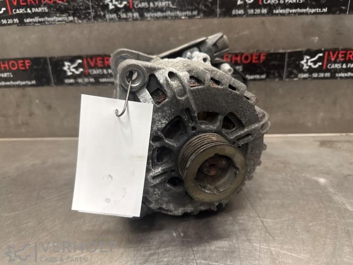 Gebruikte Dynamo Toyota Pro-Ace Prijs € 484,00 Inclusief btw aangeboden door Verhoef Cars & Parts