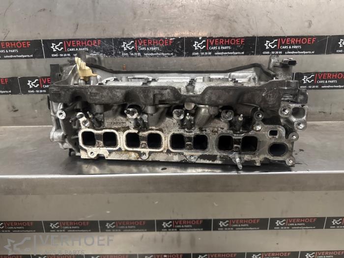 Gebruikte Cilinderkop Renault Trafic (1FL/2FL/3FL/4FL) 2.0 dCi 16V 120 Prijs op aanvraag aangeboden door Verhoef Cars & Parts
