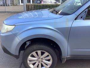Gebruikte Spatbord links-voor Subaru Forester (SH) 2.0 16V Prijs € 150,00 Margeregeling aangeboden door Verhoef Cars & Parts