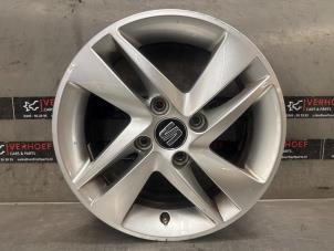 Gebruikte Velg Seat Mii 1.0 12V Prijs € 75,00 Margeregeling aangeboden door Verhoef Cars & Parts