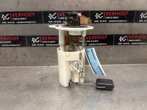 Gebruikte Benzinepomp Chevrolet Aveo (250) 1.2 16V Prijs € 45,00 Margeregeling aangeboden door Verhoef Cars & Parts