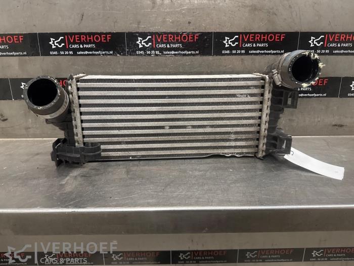 Gebruikte Intercooler Ford C-Max (DXA) 1.0 Ti-VCT EcoBoost 12V 125 Prijs € 50,00 Margeregeling aangeboden door Verhoef Cars & Parts