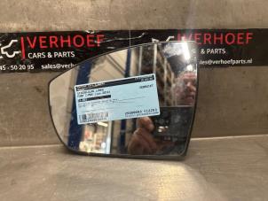Gebruikte Spiegelglas links Ford C-Max (DXA) 1.0 Ti-VCT EcoBoost 12V 125 Prijs € 20,00 Margeregeling aangeboden door Verhoef Cars & Parts