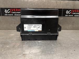 Gebruikte Bodycontrol Module Ford C-Max (DXA) 1.0 Ti-VCT EcoBoost 12V 125 Prijs € 40,00 Margeregeling aangeboden door Verhoef Cars & Parts