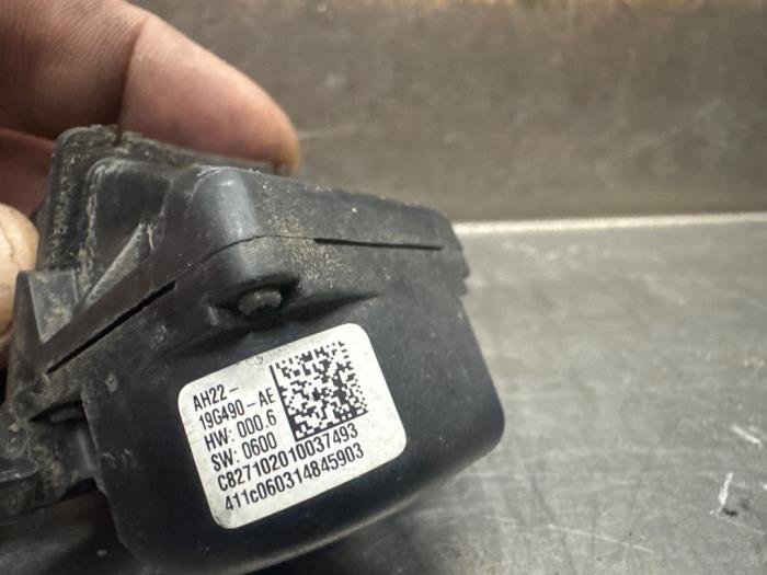 Achteruitrij Camera van een Ford C-Max (DXA) 1.0 Ti-VCT EcoBoost 12V 125 2014