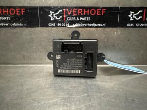 Gebruikte Centrale Deurvergrendelings Module Ford C-Max (DXA) 1.0 Ti-VCT EcoBoost 12V 125 Prijs € 40,00 Margeregeling aangeboden door Verhoef Cars & Parts