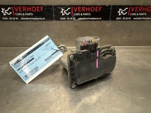 Gebruikte Gasklephuis Toyota Yaris II (P9) 1.33 16V Dual VVT-I Prijs op aanvraag aangeboden door Verhoef Cars & Parts