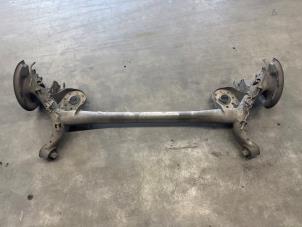 Gebruikte Achteras voorwielaandrijving Toyota Yaris III (P13) 1.5 16V Hybrid Prijs € 250,00 Margeregeling aangeboden door Verhoef Cars & Parts