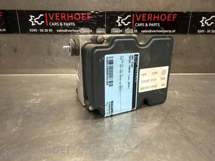 Gebruikte ABS Pomp Skoda Fabia III Combi (NJ5) 1.0 TSI 12V Prijs € 100,00 Margeregeling aangeboden door Verhoef Cars & Parts