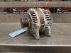 Dynamo van een Nissan Qashqai (J10) 2.0 16V 2008