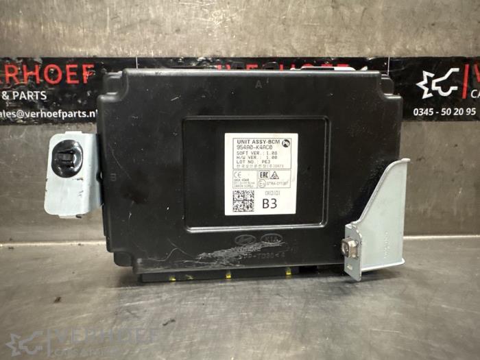 Gebruikte Module Bodycontrol Hyundai Kona (OS) 64 kWh Prijs € 90,00 Margeregeling aangeboden door Verhoef Cars & Parts