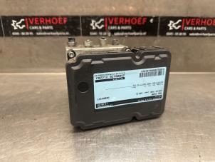 Gebruikte ABS Pomp Volvo V40 (MV) 1.6 T3 GTDi 16V Prijs € 75,00 Margeregeling aangeboden door Verhoef Cars & Parts