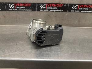 Gebruikte Gasklephuis Volvo V40 (MV) 1.6 T3 GTDi 16V Prijs € 40,00 Margeregeling aangeboden door Verhoef Cars & Parts