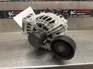 Gebruikte Dynamo Volvo V40 (MV) 1.6 T3 GTDi 16V Prijs € 75,00 Margeregeling aangeboden door Verhoef Cars & Parts