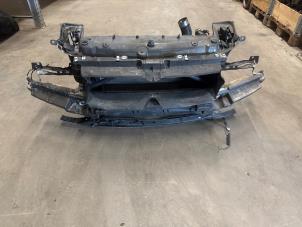 Gebruikte Voorfront BMW 1 serie (F20) 116d 1.5 12V TwinPower Prijs € 750,00 Margeregeling aangeboden door Verhoef Cars & Parts