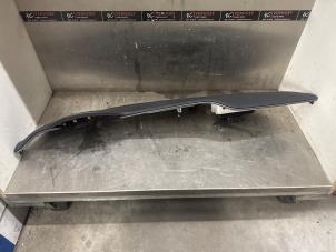 Gebruikte Dashboard Tesla Model X 100X Prijs € 500,00 Margeregeling aangeboden door Verhoef Cars & Parts