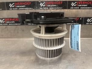 Gebruikte Blower Lexus IS (E3) 300h 2.5 16V Prijs € 100,00 Margeregeling aangeboden door Verhoef Cars & Parts