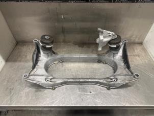 Gebruikte Subframe Lexus IS (E3) 300h 2.5 16V Prijs € 350,00 Margeregeling aangeboden door Verhoef Cars & Parts