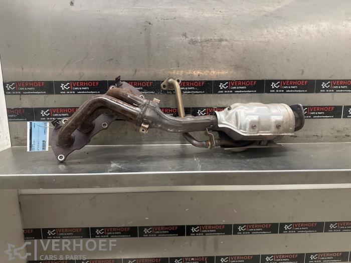 Gebruikte Katalysator Lexus IS (E3) 300h 2.5 16V Prijs € 350,00 Margeregeling aangeboden door Verhoef Cars & Parts