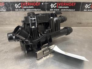 Gebruikte Thermostaathuis Citroen Jumpy 1.6 Blue HDi 95 Prijs op aanvraag aangeboden door Verhoef Cars & Parts