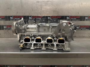 Gebruikte Cilinderkop Volkswagen T-Roc I 1.5 TSI Evo BMT 16V Prijs € 550,00 Margeregeling aangeboden door Verhoef Cars & Parts