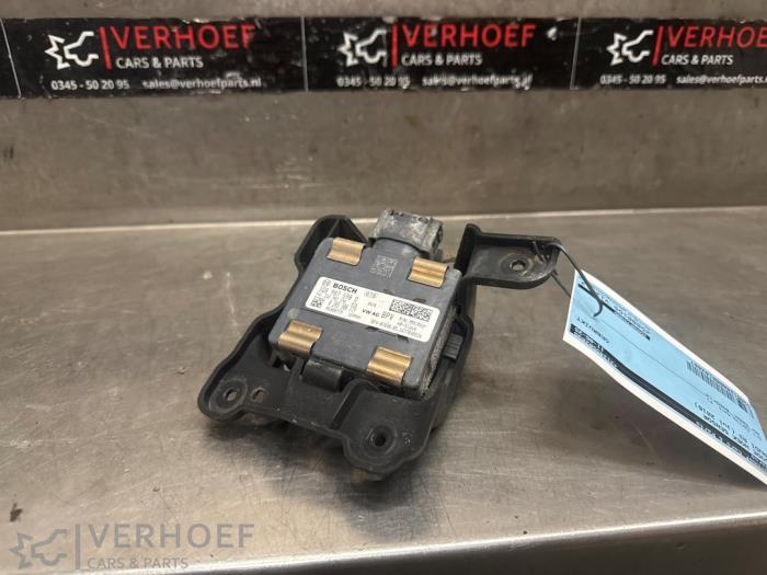 Gebruikte Dode hoek sensor Audi A3 Limousine (8VS/8VM) 2.0 TDI 16V Prijs € 200,00 Margeregeling aangeboden door Verhoef Cars & Parts