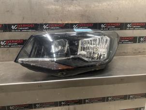 Gebruikte Koplamp links Volkswagen Caddy IV 2.0 TDI 75 Prijs € 211,75 Inclusief btw aangeboden door Verhoef Cars & Parts