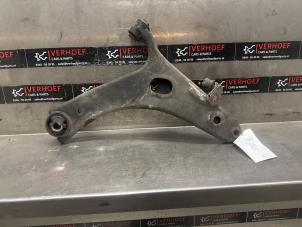 Gebruikte Draagarm links-voor Subaru Forester (SH) 2.0 16V Prijs € 50,00 Margeregeling aangeboden door Verhoef Cars & Parts