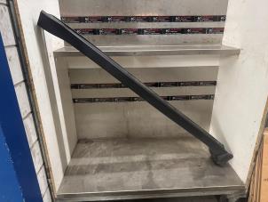 Gebruikte Sideskirt links Subaru Forester (SH) 2.0 16V Prijs op aanvraag aangeboden door Verhoef Cars & Parts