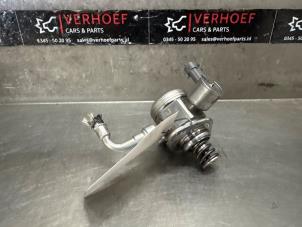 Gebruikte Hogedrukpomp Ford Fiesta 6 (JA8) 1.0 Ti-VCT 12V 65 Prijs € 250,00 Margeregeling aangeboden door Verhoef Cars & Parts