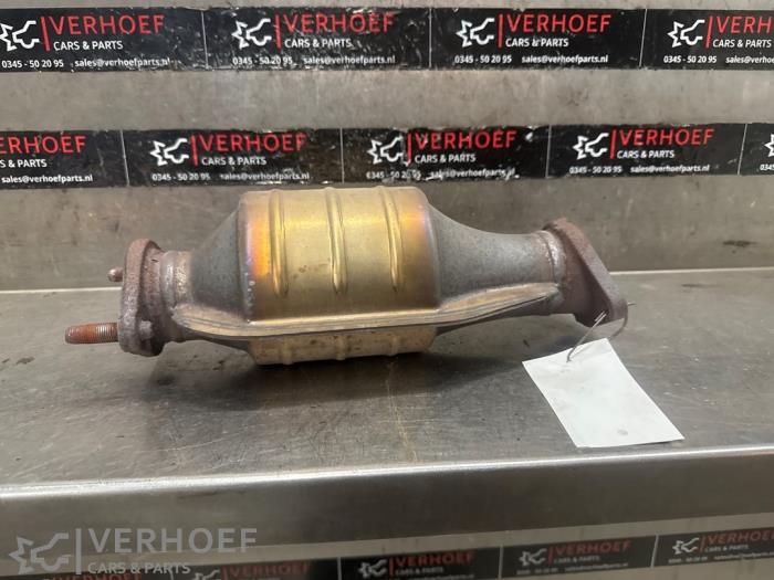 Gebruikte Katalysator Kia Venga 1.4 CVVT 16V Prijs € 200,00 Margeregeling aangeboden door Verhoef Cars & Parts