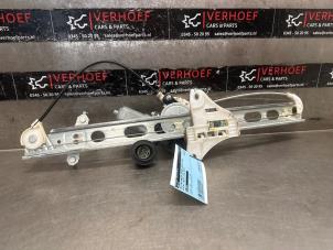 Gebruikte Ruitmechaniek 2Deurs rechts-voor Suzuki Swift (ZA/ZC/ZD) 1.2 16V Prijs op aanvraag aangeboden door Verhoef Cars & Parts