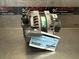 Gebruikte Dynamo Toyota Hilux V/VI 2.4 D4D-F 16V 4x4 Prijs € 211,75 Inclusief btw aangeboden door Verhoef Cars & Parts