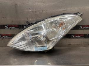 Gebruikte Koplamp links Suzuki Swift (ZA/ZC/ZD) 1.2 16V Prijs € 175,00 Margeregeling aangeboden door Verhoef Cars & Parts
