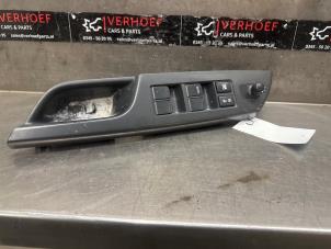 Gebruikte Schakelblok ruiten Suzuki Swift (ZA/ZC/ZD) 1.2 16V Prijs € 50,00 Margeregeling aangeboden door Verhoef Cars & Parts