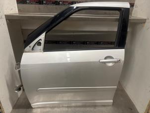 Gebruikte Deur 4Deurs links-voor Suzuki Swift (ZA/ZC/ZD1/2/3/9) 1.3 VVT 16V Prijs € 100,00 Margeregeling aangeboden door Verhoef Cars & Parts