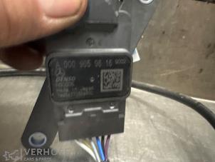 Nox sensor van een Mercedes-Benz Vito (447.6) 2.0 114 CDI 16V 2024