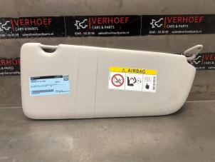 Gebruikte Zonneklep Mercedes Vito (447.6) 2.0 114 CDI 16V Prijs € 30,25 Inclusief btw aangeboden door Verhoef Cars & Parts