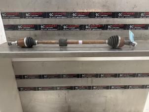 Gebruikte Cardanas rechts-voor (VWA) Ford Ka+ 1.2 Prijs € 100,00 Margeregeling aangeboden door Verhoef Cars & Parts