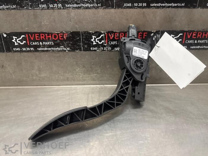 Gebruikte Gaspedaalpositie Sensor Ford Ka+ 1.2 Prijs € 30,00 Margeregeling aangeboden door Verhoef Cars & Parts