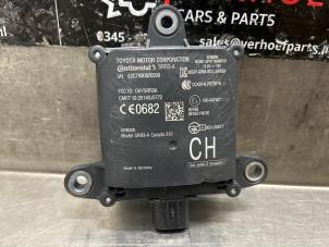Gebruikte Dode hoek sensor Toyota C-HR (X1,X5) 1.8 16V Hybrid Prijs € 100,00 Margeregeling aangeboden door Verhoef Cars & Parts