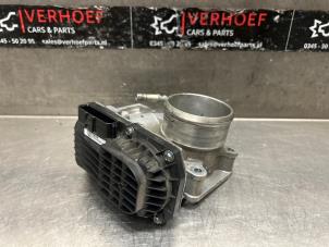 Gebruikte Gasklephuis Honda Civic (FK6/7/8/9) 1.0i VTEC Turbo 12V Prijs € 125,00 Margeregeling aangeboden door Verhoef Cars & Parts