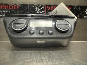 Gebruikte Chaufage Bedieningspaneel Suzuki Swift (ZA/ZC/ZD1/2/3/9) 1.6 Sport VVT 16V Prijs € 50,00 Margeregeling aangeboden door Verhoef Cars & Parts